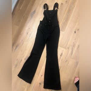 Judy Blue, black jean overalls, flare leg M